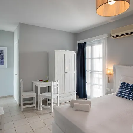 Ippokampos Beachfront Apartman Naxos City