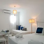 Ippokampos Beachfront Daire *