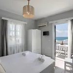 伊珀卡姆珀斯海滨公寓 * Naxos City